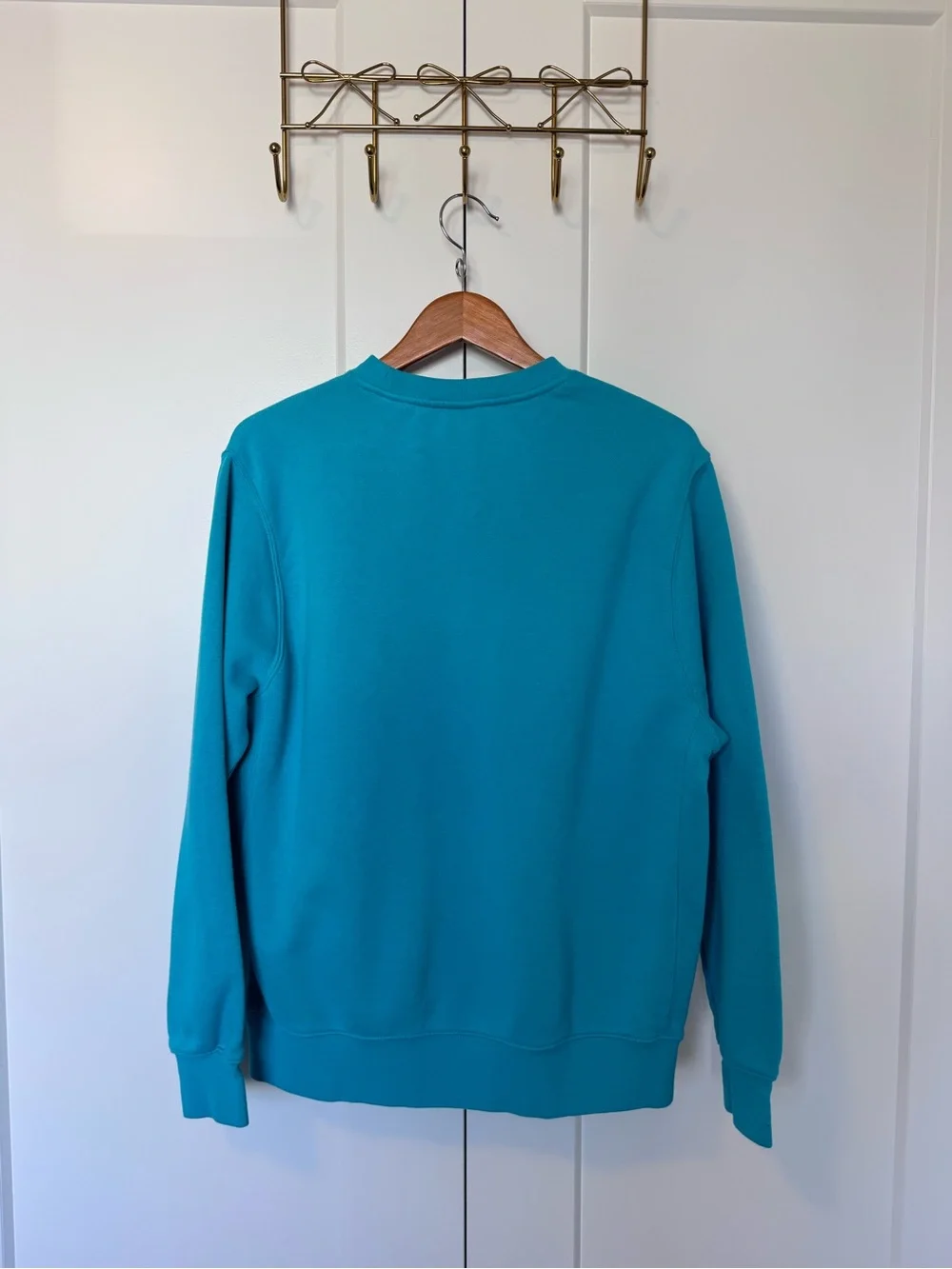 Nike Men’s Turquoise Crewneck Sweatshirt with White Logo